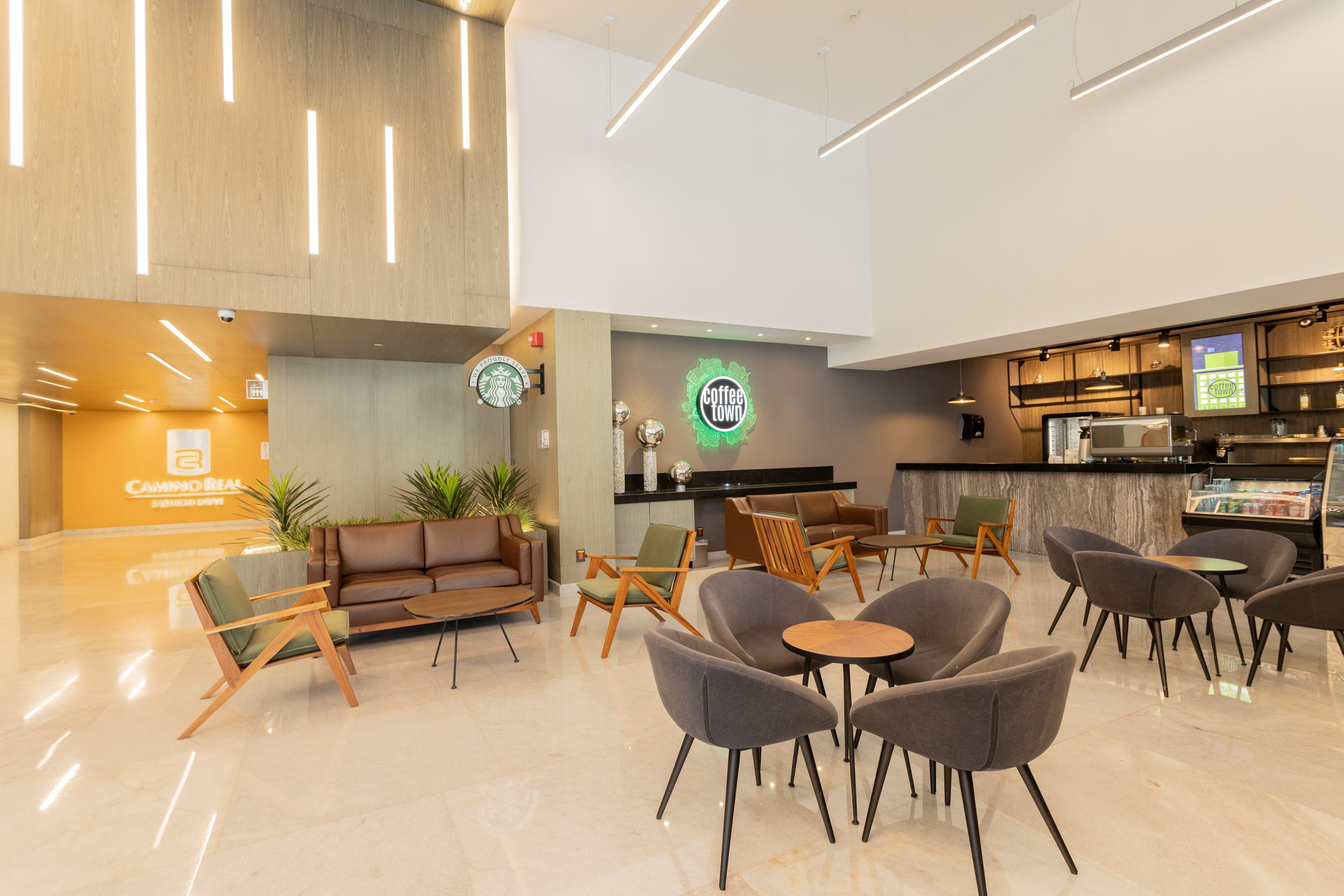 Camino Real Fashion Drive Monterrey Hotel San Pedro Garza Garcia Exterior photo The lounge at the airport.