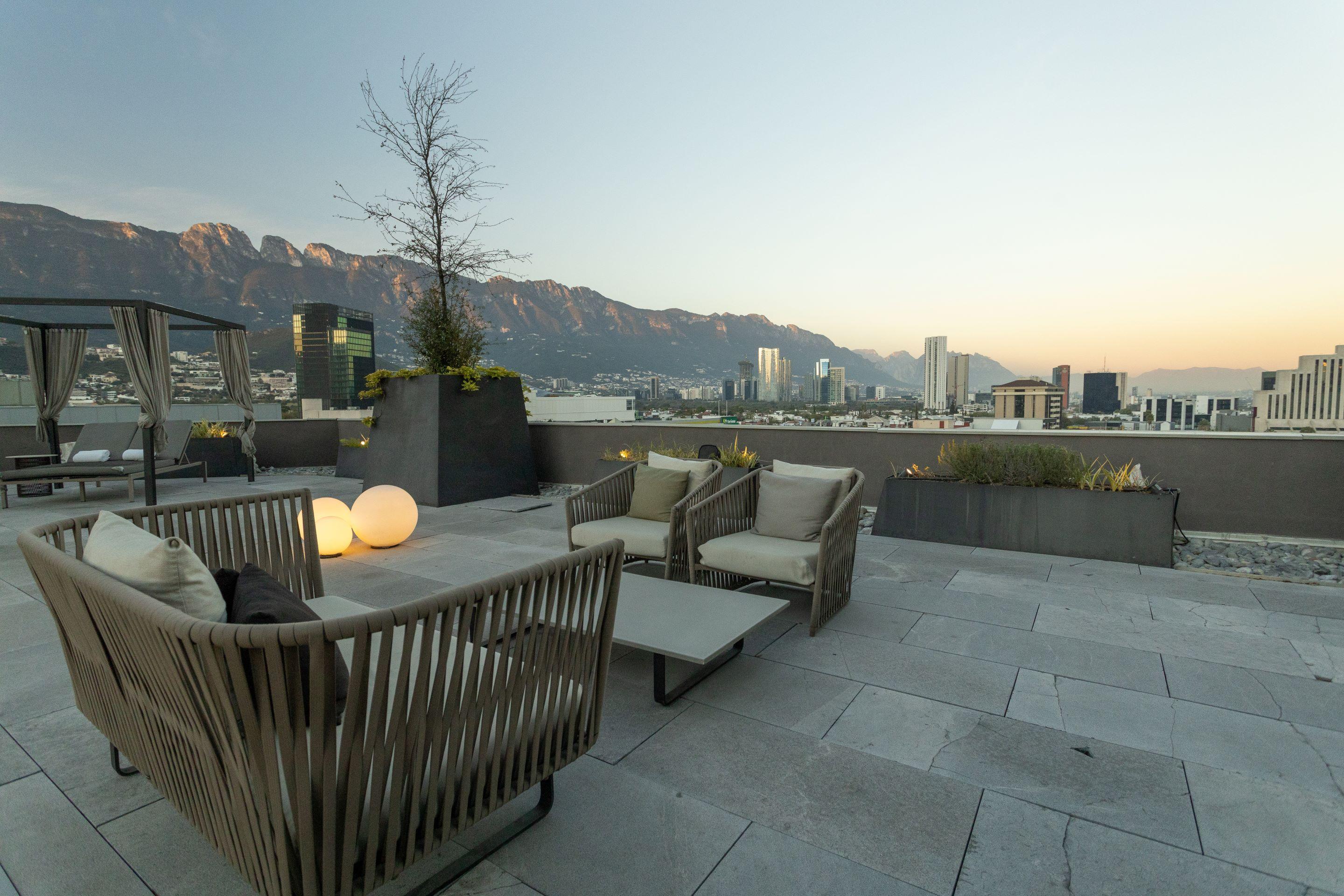 Camino Real Fashion Drive Monterrey Hotel San Pedro Garza Garcia Exterior photo Rooftop terrace